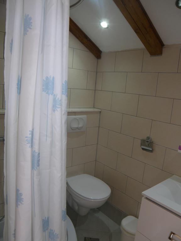 Apartman Kristina, Studio I Soba プリモシュテン エクステリア 写真